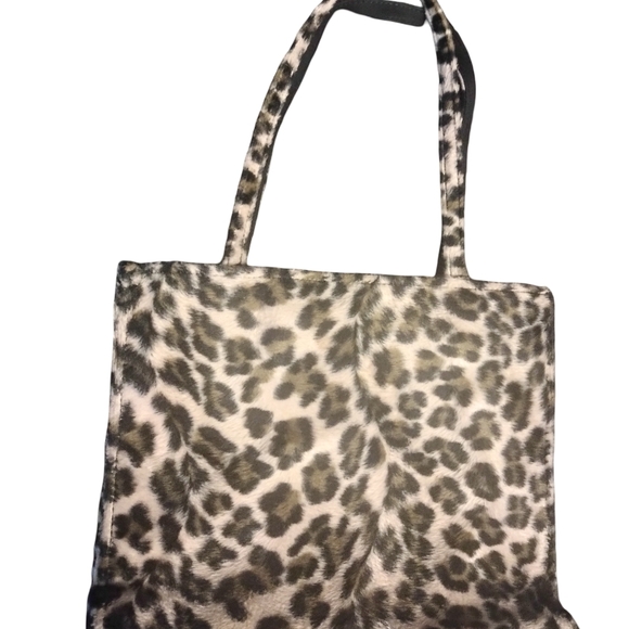 Handbags - Leopard Print Tote Bag